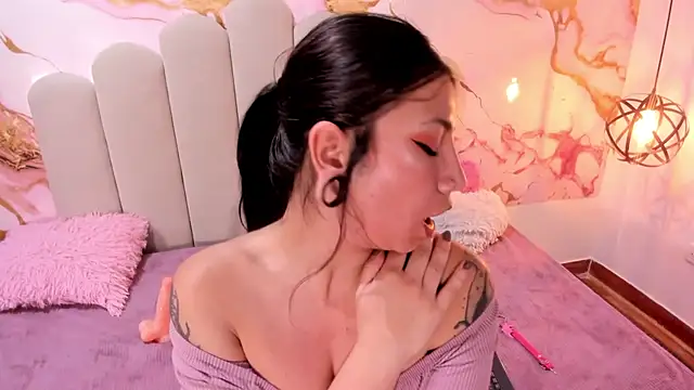 แชท XXX สดของ SweettDreamm