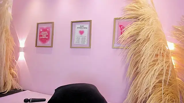 MiaaCarter_ Adlı Modelin Canlı XXX Sohbeti