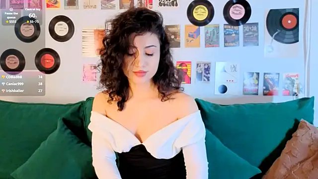 Maya_Rogerss: онлайн-секс-чат