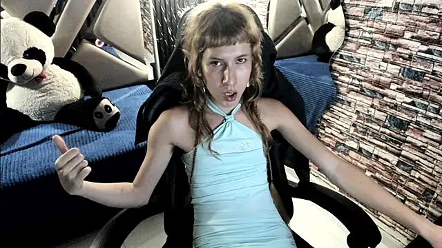 vivienne_hadi's Live XXX Chat