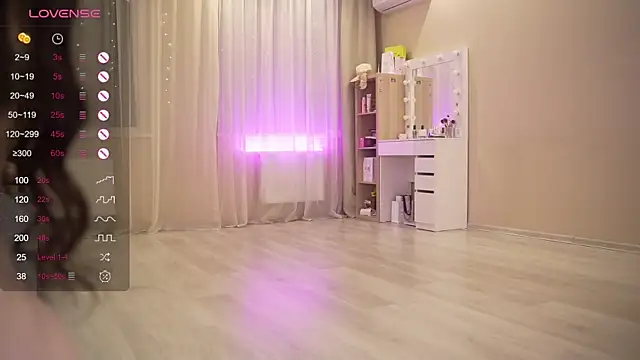 Bananalizzy's Live XXX Chat