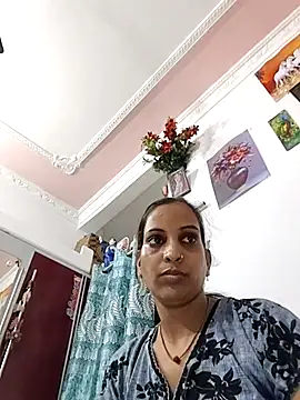Sexy-Kajal2's Live XXX Chat