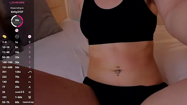 GoldenLenarz's Live XXX Chat