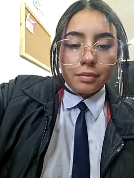 دردشة Angela__05 الجنسية المباشرة