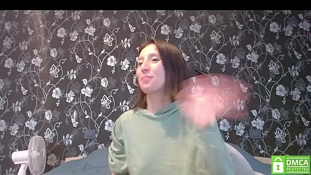 Sophi_Cute 现场XXX聊天