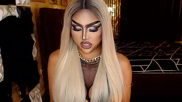 MassiveCockTrans Chat XXX live