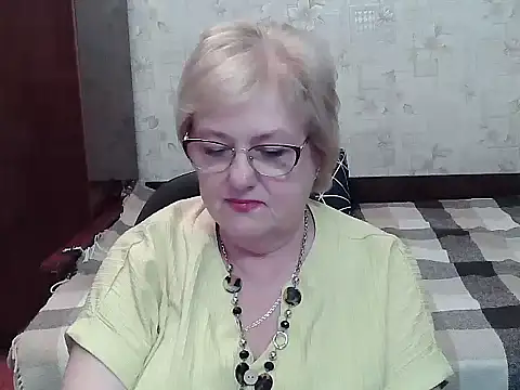 Renata62011: онлайн-секс-чат
