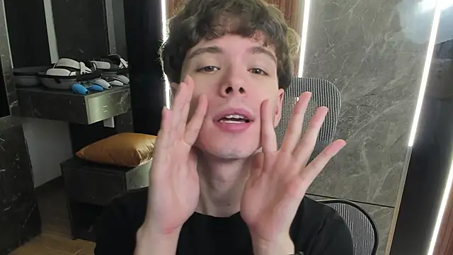 Show modela calvin_love_you na web-kameri