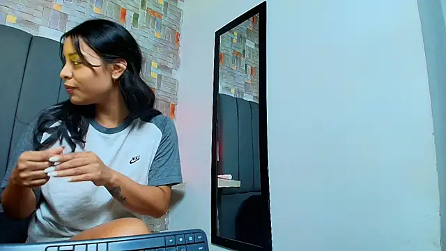Czat XXX na żywo – max_ashley_mds