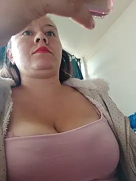 Hannah-colx Adlı Modelin Canlı XXX Sohbeti