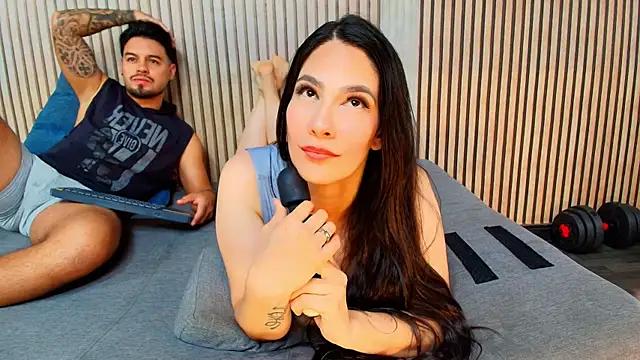 DaveandLuna লাইভ XXX চ্যাট
