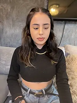 AbyThompsonn Live XXX chat