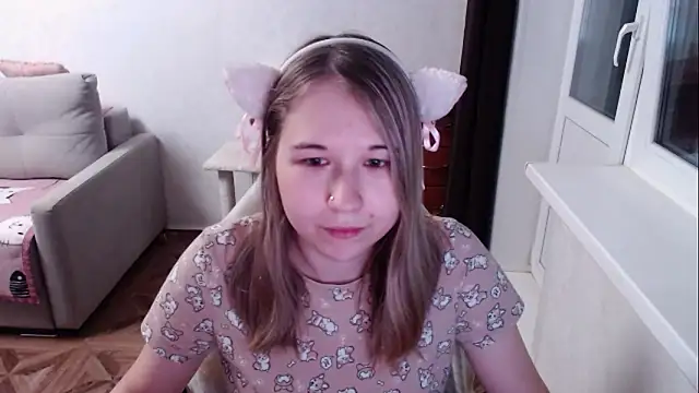 Emily-Way Live XXX-chat
