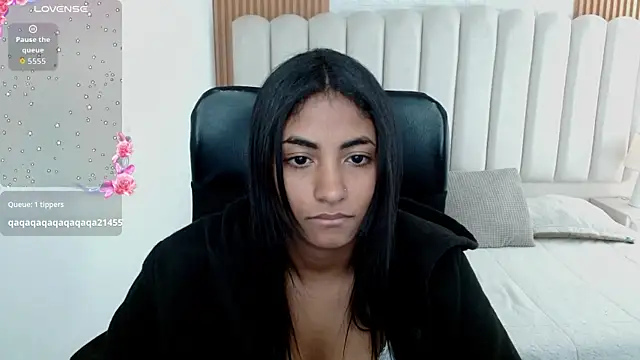 shaneelle Chat XXX in diretta