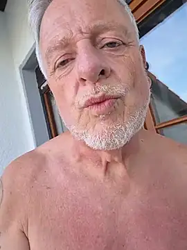 Dennislover007 Pertunjukan Webcam