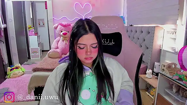 CuteDani_ Live XXX-Chat