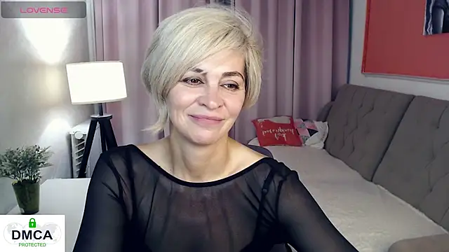 Blonde_lola444's Live XXX Chat