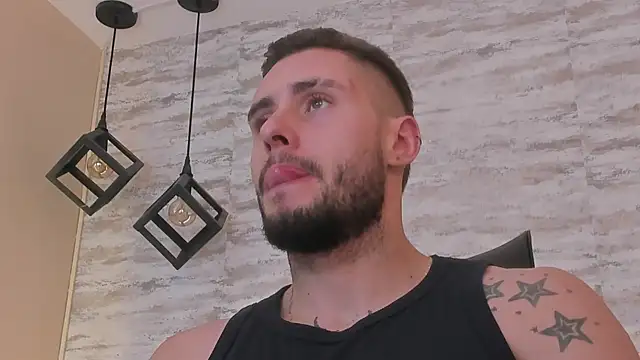 dominic_de_luca Chat XXX in diretta