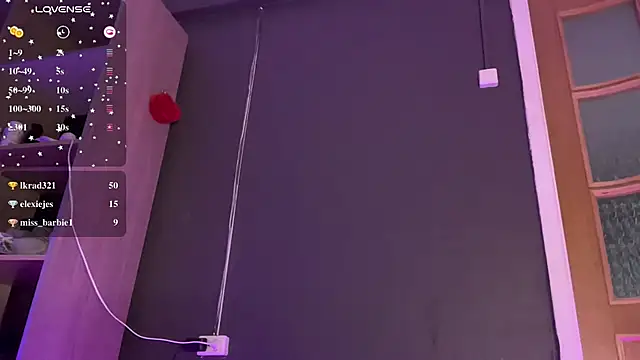 XXX chat uživo modela Niky_Long