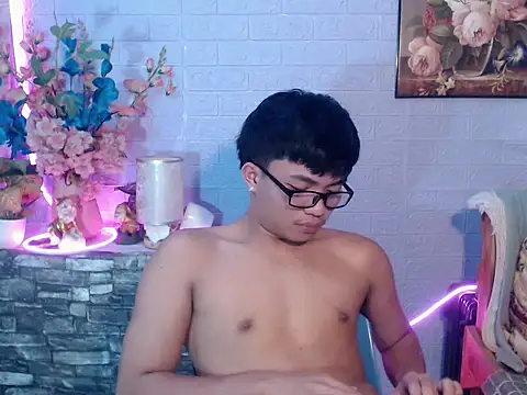 mostwantedtwink Chat XXX in diretta