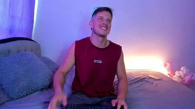 johnycooper08: απευθείας συνομιλία ΧΧΧ