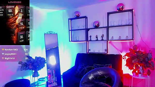 Chat XXX en directo de anuvyz_miller_