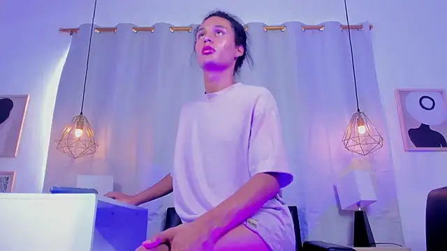 ApsaraVictoria's Live XXX Chat
