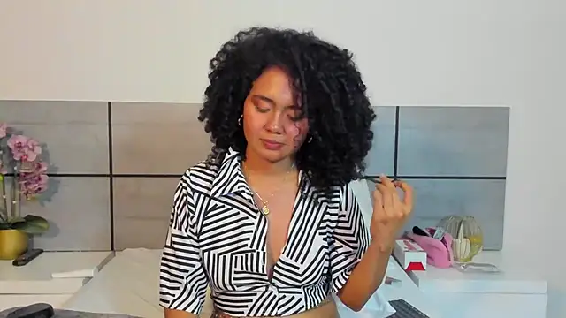 Chat XXX Live Kiraspell