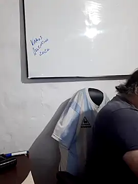 12Paradarte Live XXX Chat