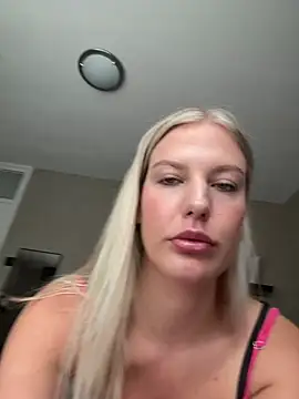Chloemillerrxx Webcam Show