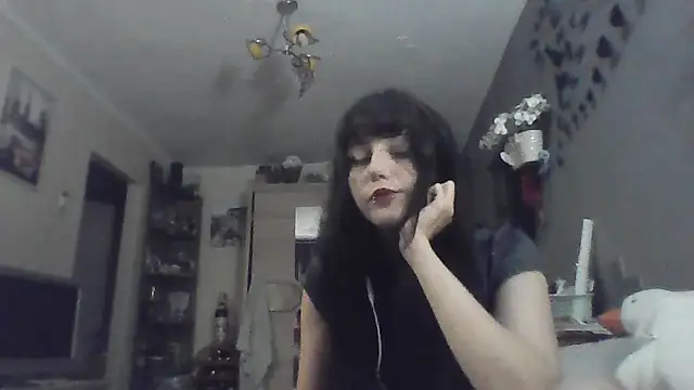 XXX chat uživo modela ChargedReign
