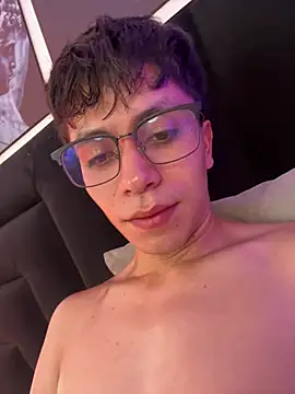 ThomasTorress – Naživo XXX chat