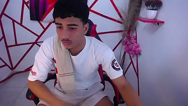 oliver-parker's Live XXX Chat