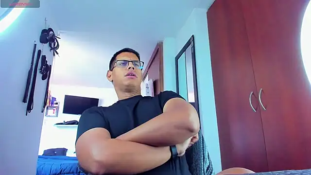 دردشة _John_Boy_ الجنسية المباشرة