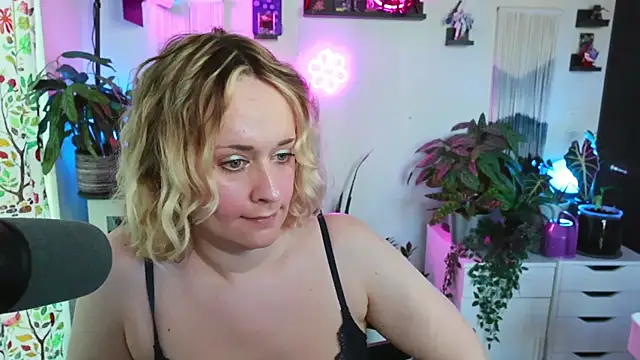 xzoeyryanx 网络视讯表演