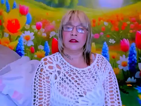 Chat +18 de indianroxy ao vivo