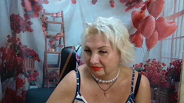 Chat +18 de RenataDaster ao vivo