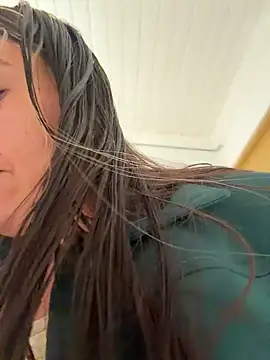 LIZ-06_ লাইভ XXX চ্যাট