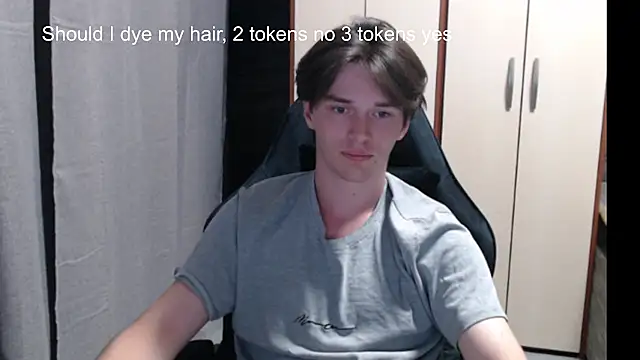 XXX chat uživo modela arthur___king