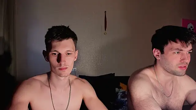 Živý XXX chat Kevin_Hornyyy