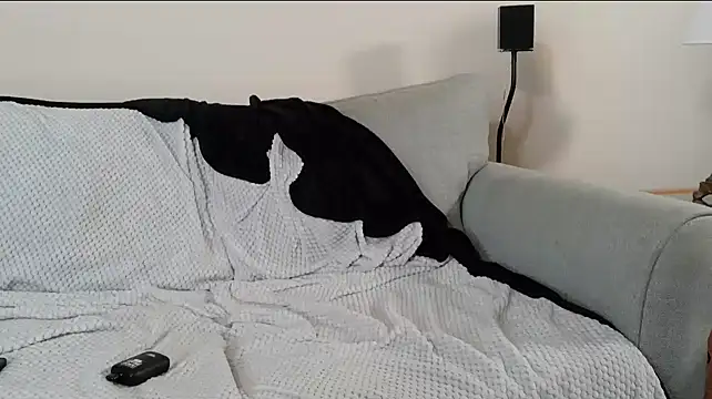 DerkAndValentina's Live XXX Chat
