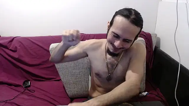 cholitohermoso's Live XXX Chat