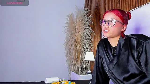 _Cherry_fox's Live XXX Chat