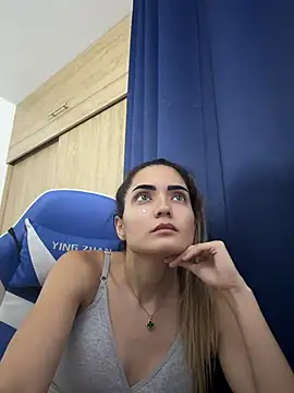 Chat +18 de soymagdavega_ ao vivo