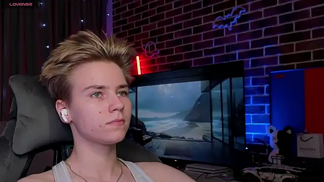 XXX chat uživo modela Jean_Willson