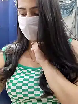 Ivymybae Show in webcam