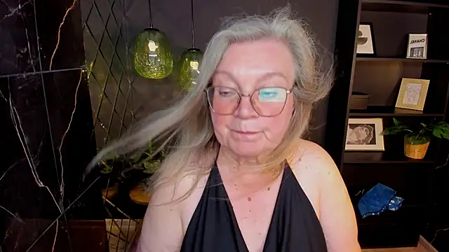 NataliMellow's Live XXX Chat