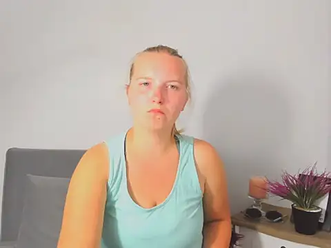 Živý XXX chat RoseTeacherX