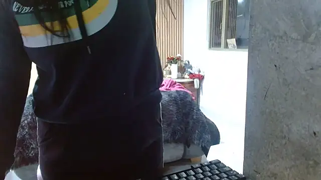 Juanita_lov 现场XXX聊天
