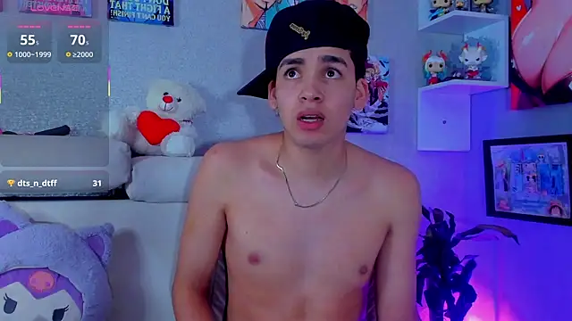 XXX chat uživo modela strong_rock69